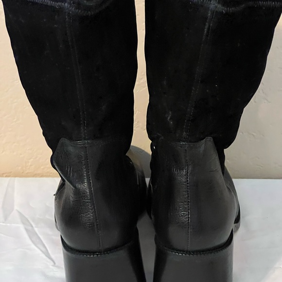 Boots - Picture 2 of 4